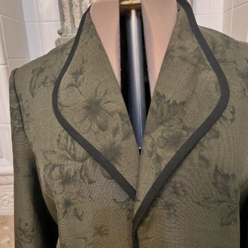 Perceptions. Size 18. Open Front Green Lightweigh… - image 2